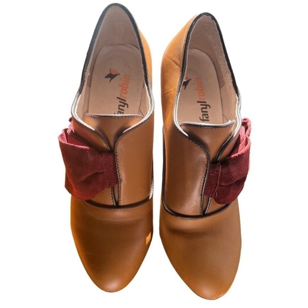 Faryl Robin Cognac and Burgundy Velvet Bow Heeled Ankle Booties Size 8.5
